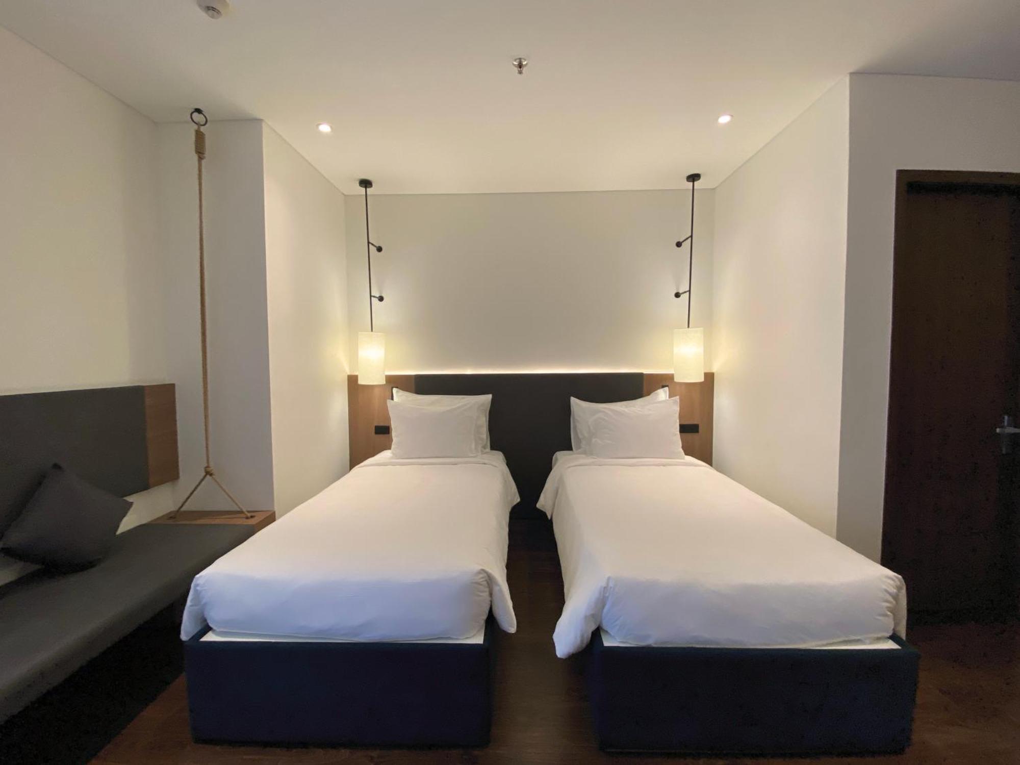 Mandala Hotel & Suites Bac Giang Стая снимка